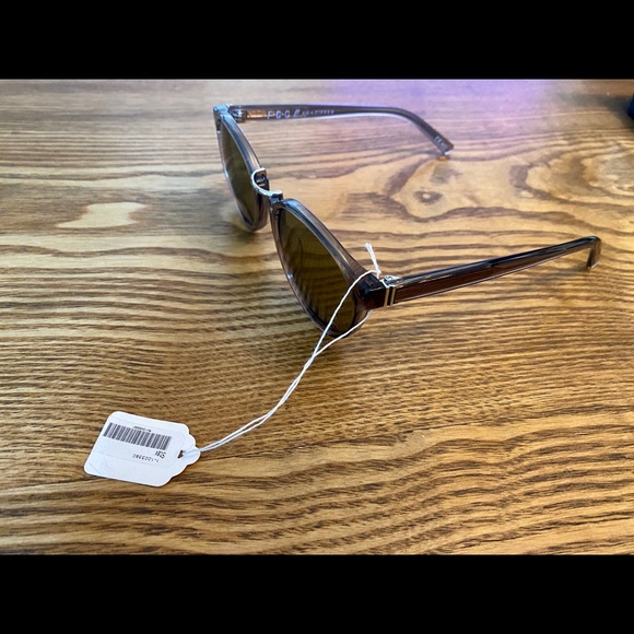 Stax by Vonzipper Sunglasses Oyster/Light Green - Picture 3 of 7